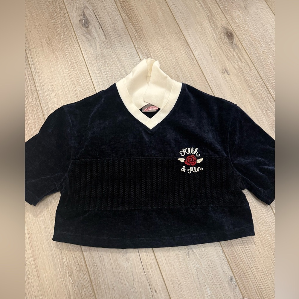 Kith Navy and Cream V-Neck Sweater